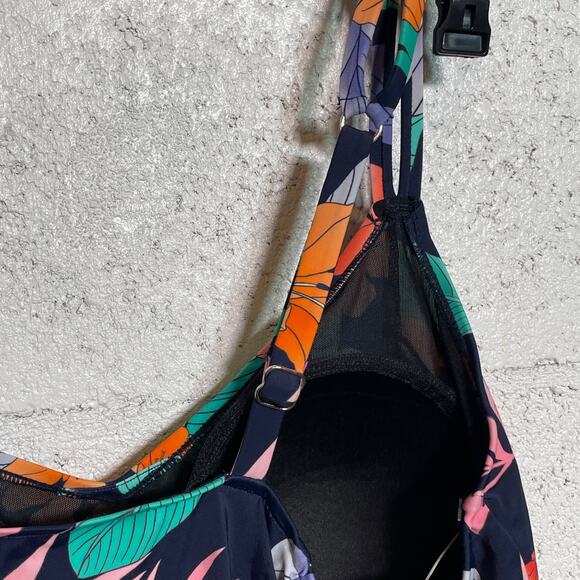 Swim Solutions Plus Size Printed Double-Strap Princess Tankini Top, 18W - Picture 7 of 11